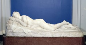 眠っているニンフ、1820〜24年頃（大理石）